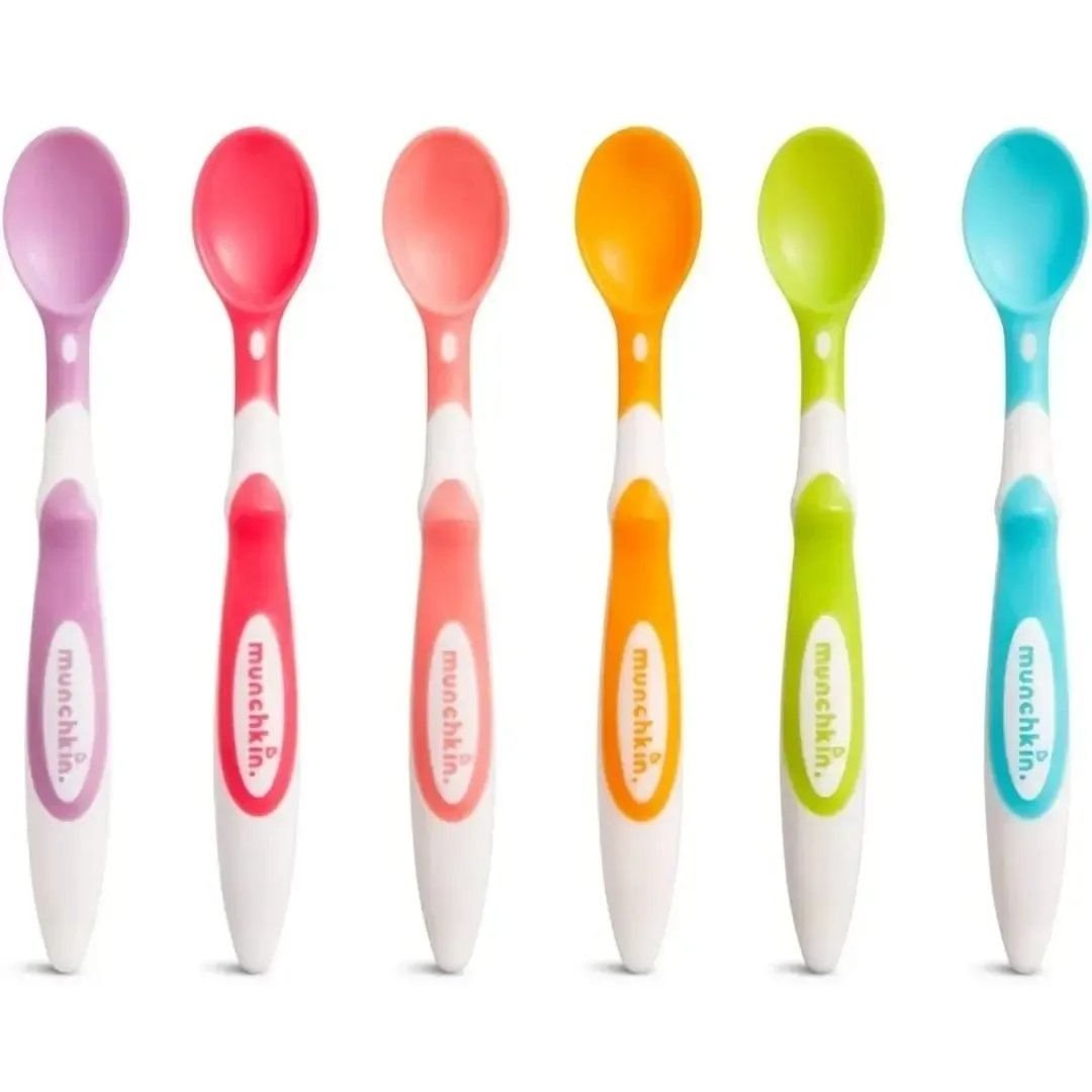 Munchkin Soft Tip Infant Spoons, Multi-Colour, Pack of 6.